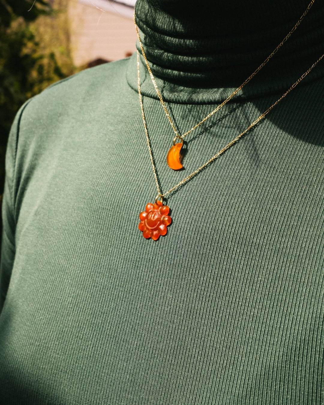 Labradorite Hand Carved Groovy Flower Necklace - The Healing Pear