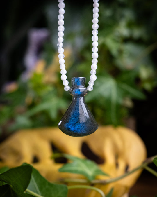 Potion for Lunar Guidance: Midnight Blue Labradorite & Moonstone & Beaded Necklace