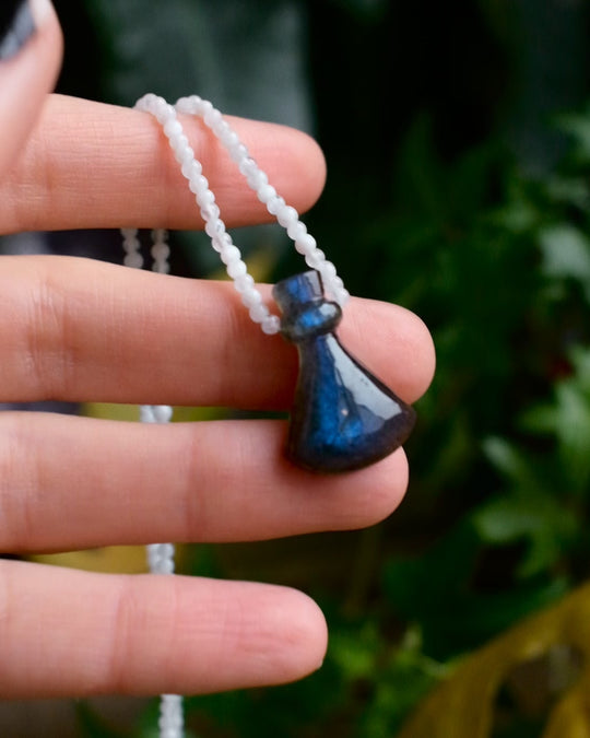 Potion for Lunar Guidance: Midnight Blue Labradorite & Moonstone & Beaded Necklace